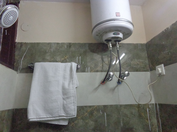 Others 5, Delhi Inn, Delhi