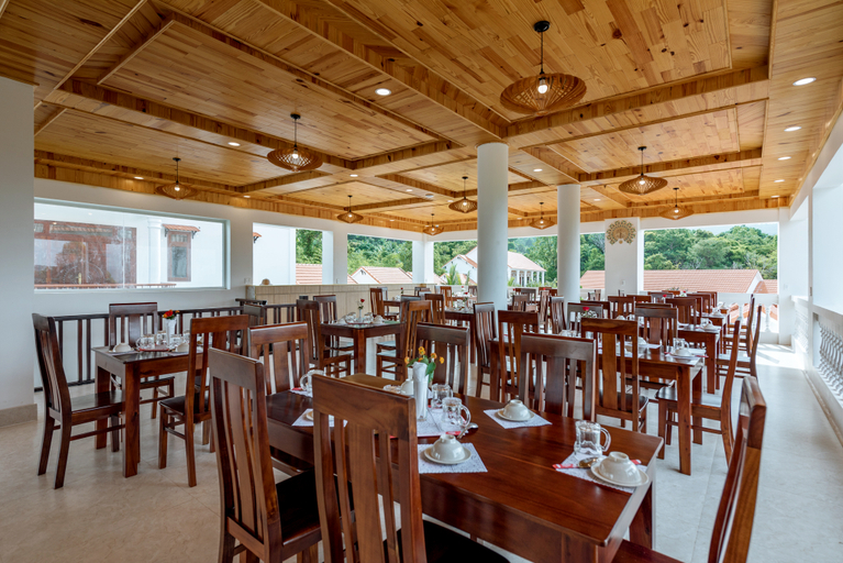 Food & Drinks, Bungalow Sang Tuoi Mountains, Phú Quốc