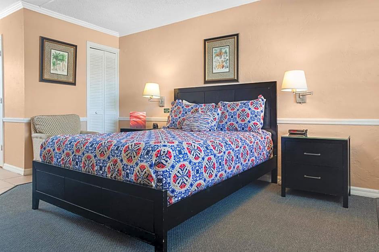 Bedroom 2, The BoatHouse, Collier