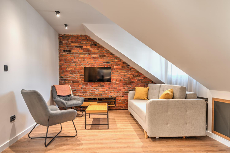 Others 4, Apartments Proforma