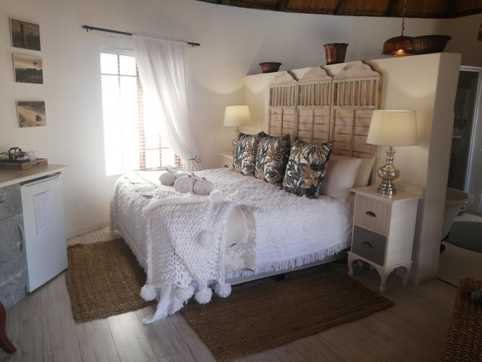 Others 4, De Witte Huis, Thabo Mofutsanyane