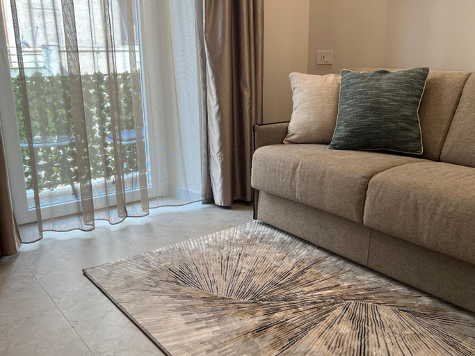 Others 3, Elegant Rooms, La Spezia