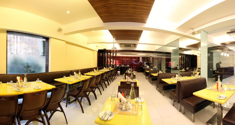 Food & Drinks 5, Keys Select by Lemon Tree Hotels, Nestor, Mumbai, Mumbai Suburban