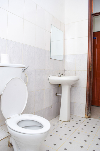 Bathroom, ORYX HOTELS LIMITED, Makadara