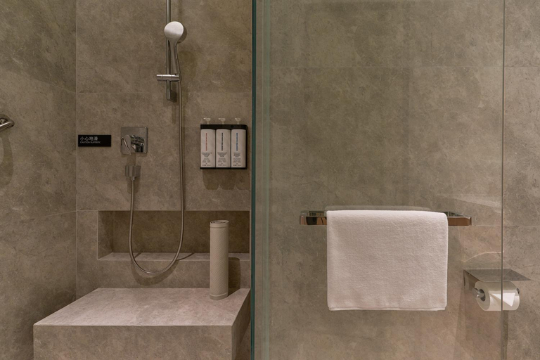 Bathroom 4, Hyatt Place Nantong Xinghu City Plaza, Nantong