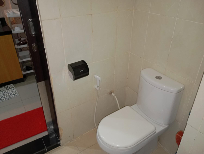 Bathroom 4, SleepRest @ Nagoya Mansion, Batam