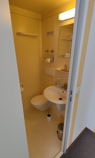 Bathroom, Landgasthaus Romerhof, Miltenberg