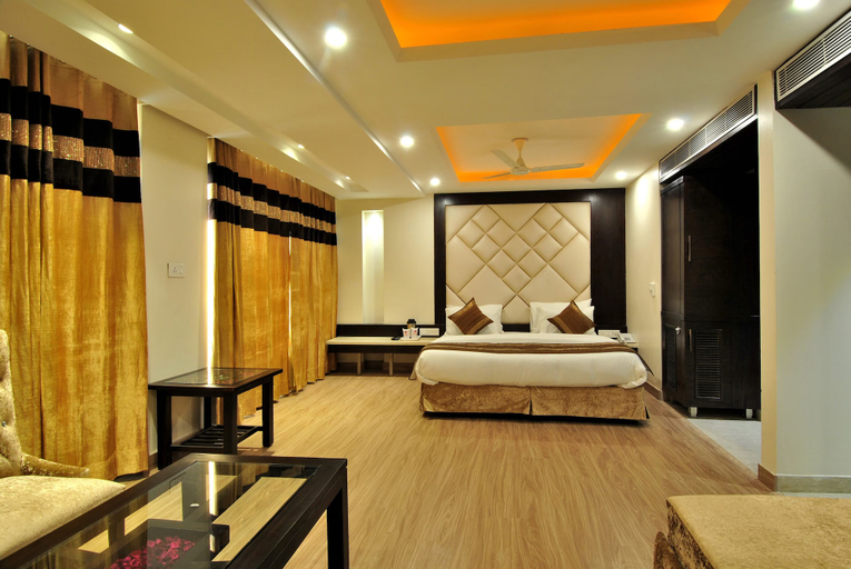 Bedroom 2, Hotel Sai Miracle, Delhi