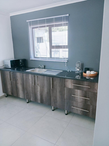 Others 4, SHABIS GUEST LODGE, Mopani