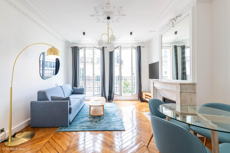 Others 5, HotelHome Paris 16, Paris