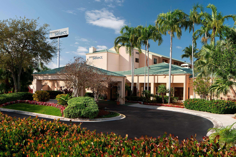 Exterior & Views 1, Sonesta Select Miami Lakes, Miami-Dade