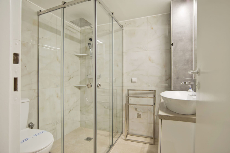 Bathroom 5, Fabi s Place in Kipseli, Attica