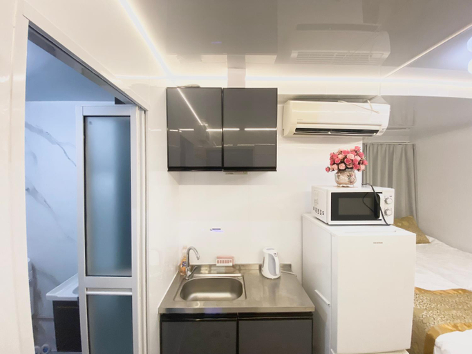 Dining Room 30