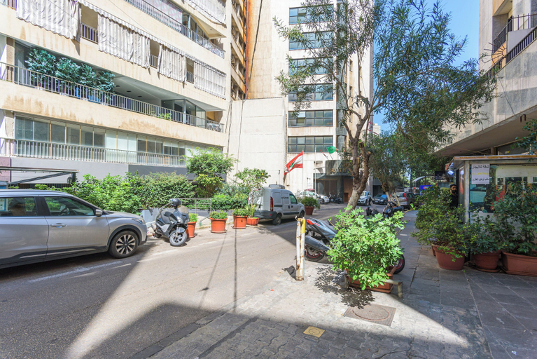 Exterior & Views 2, Crest - 3 Bedroom Apartment in Hamra, Beirut