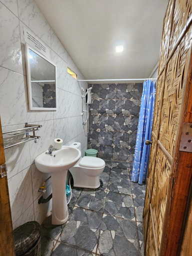 Bathroom 5, Big BamBoo Beach Resort Sipalay, Sipalay City