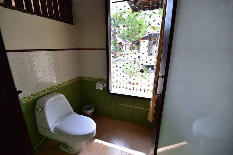 Bathroom 4, Koh Mook Sivalai Beach Resort, Kantrang
