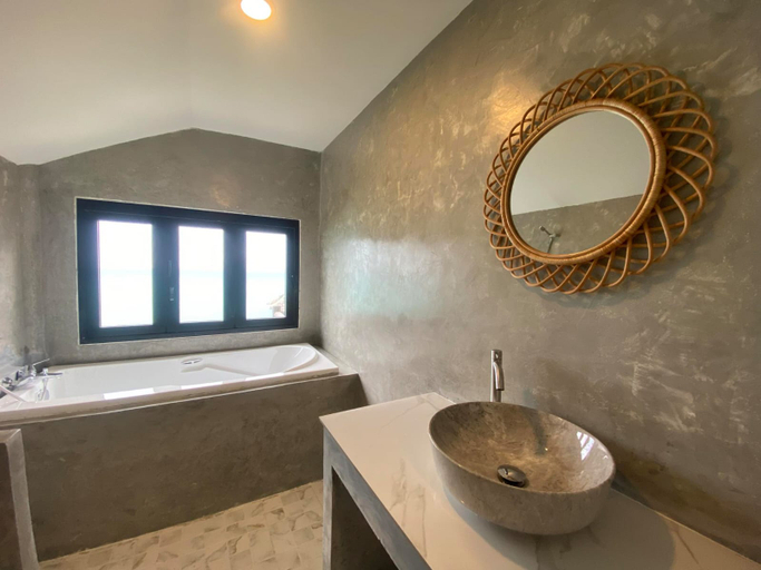 Bathroom 6