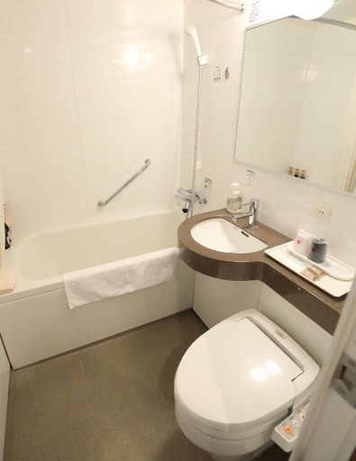 Bathroom 3