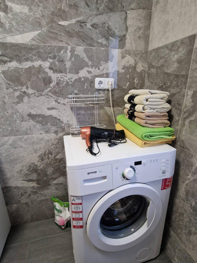 Others 3, apartma-sobe Lejla, Vipava