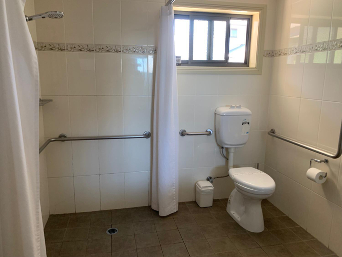 Bathroom 5