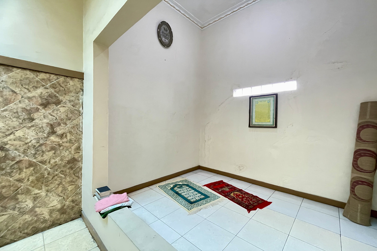 Others 5, Hotel Ramayana Garut, Garut
