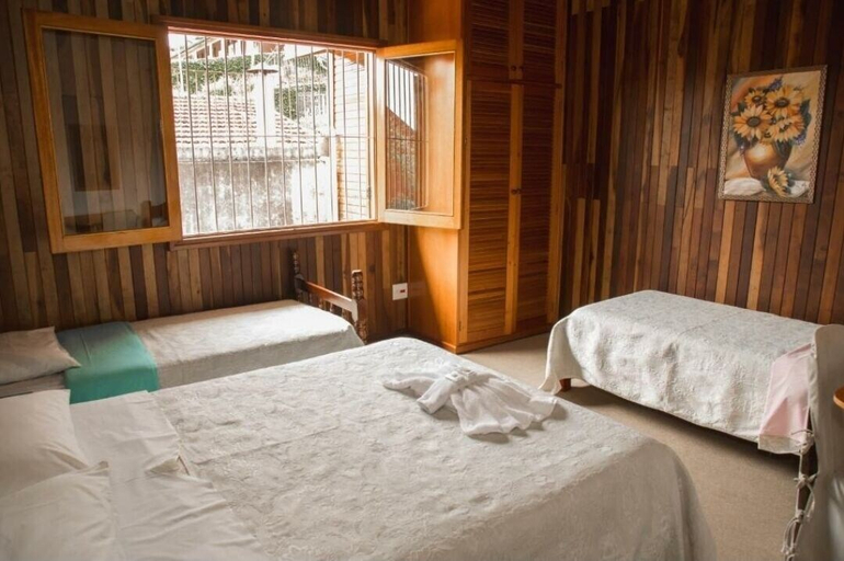 Bedroom, POUSADA DAS FLORES, Campo Limpo Paulista