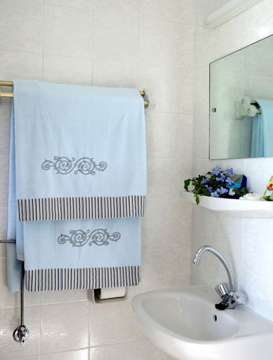 Room 4, Bluewhite Studio - Cozy Garden Nest, Ionian Islands