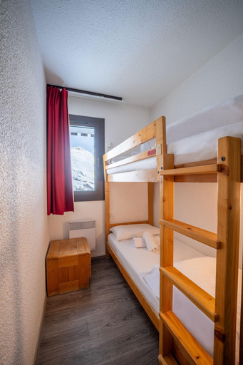 Bedroom 3, Residence Azureva Les Menuires, Savoie
