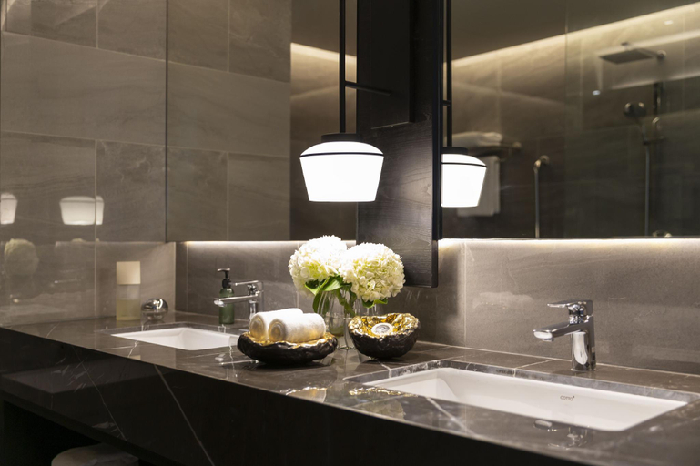 Bathroom 6