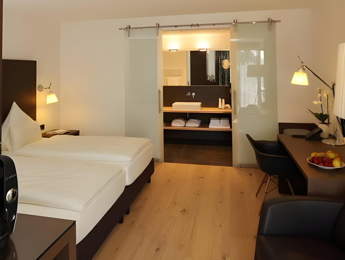 Bedroom 6