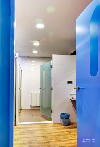 Bathroom 4, Urban Youth Hostel, Valencia
