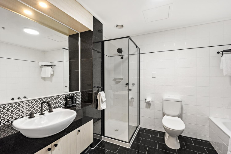 Bathroom 7