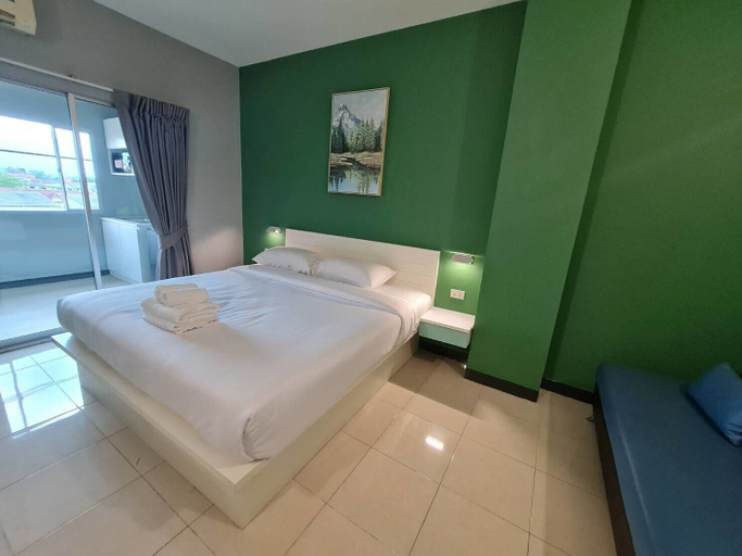 Bedroom 23