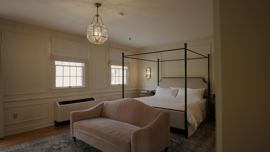 Bedroom 3, The Litchfield Inn, Litchfield