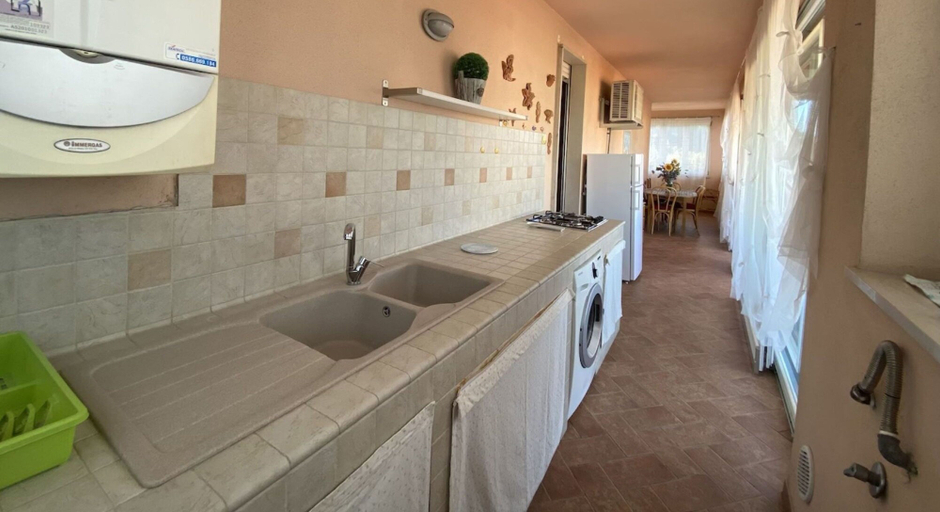 Room 5, Three-room Apartment Sleeps 5 IN THE Princess Area-rif Ritap1, Livorno