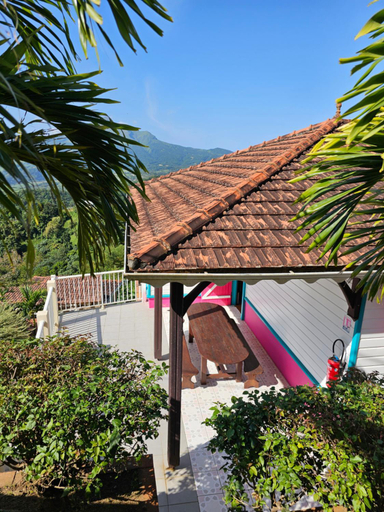 4, Le Hameau du Morne des Cadets, Fonds-Saint-Denis