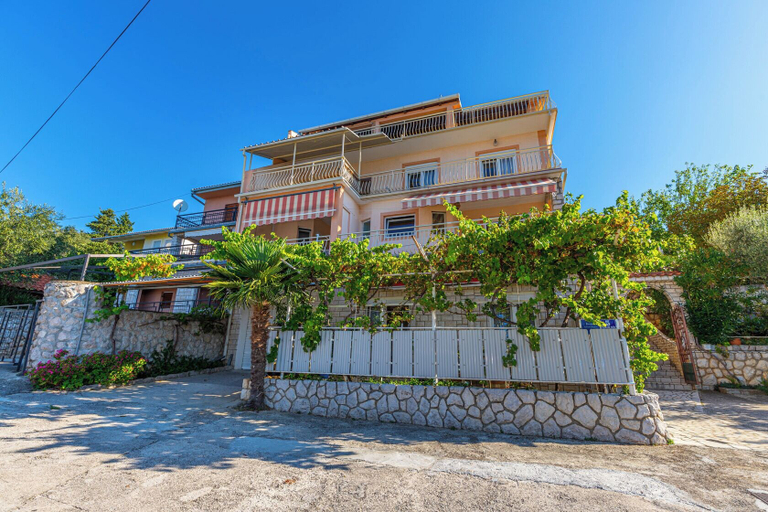 Exterior & Views 2, Apartman Franjo 1, Crikvenica