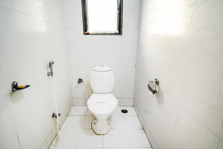 Bathroom 4, FabHotel Prime Sanket Inn, Pune