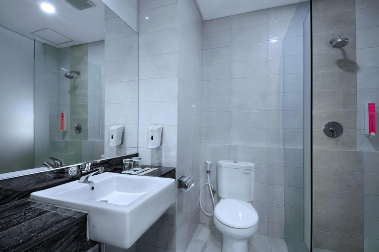 Bathroom 26