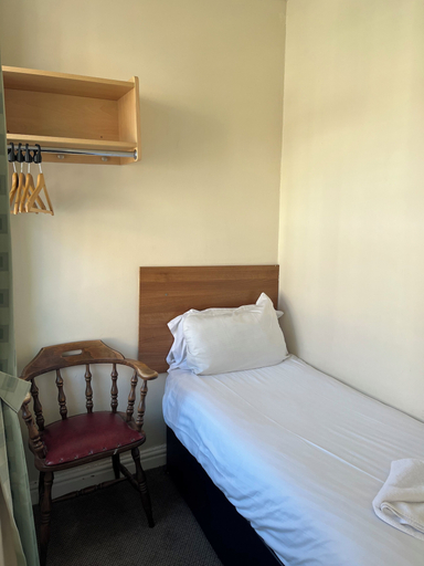 Bedroom 3, Fairhaven Hotel Central Blackpool, Blackpool