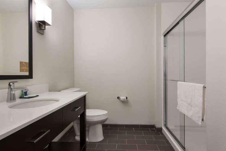 Bathroom 4, Sleep Inn Camden, Ouachita
