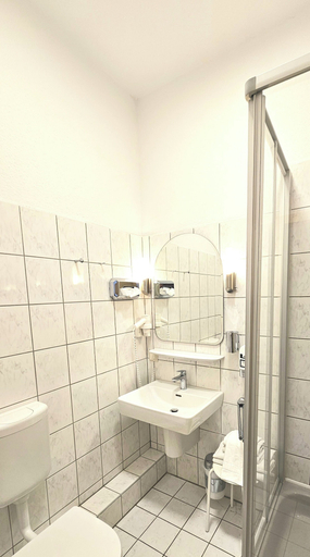Bathroom 5, Hotel Nordischer Hof, Rostock
