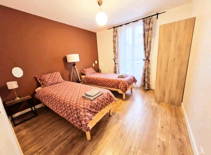 Others 5, Maison Juliette, Hauts-de-Seine