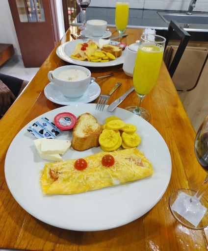 Food & Drinks 5, AMGES, Tumaco