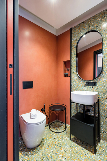 Bathroom 5, Capuana15, Napoli