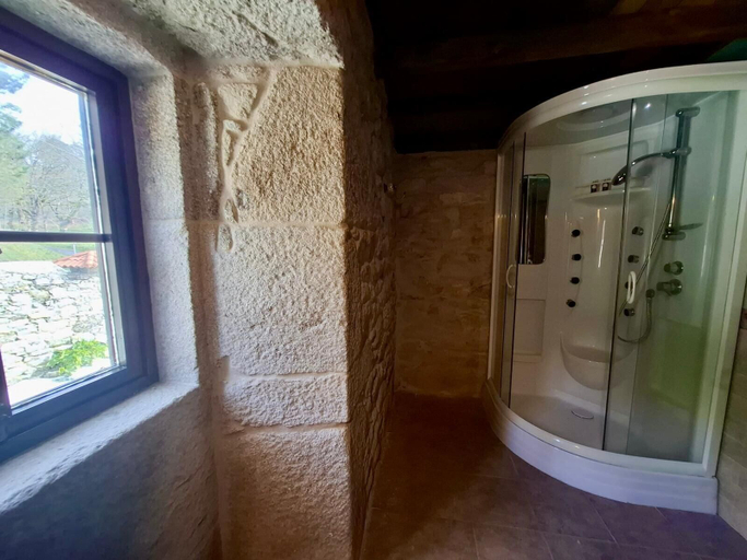 Others 4, Val Fresco Suites & Relax, Pontevedra