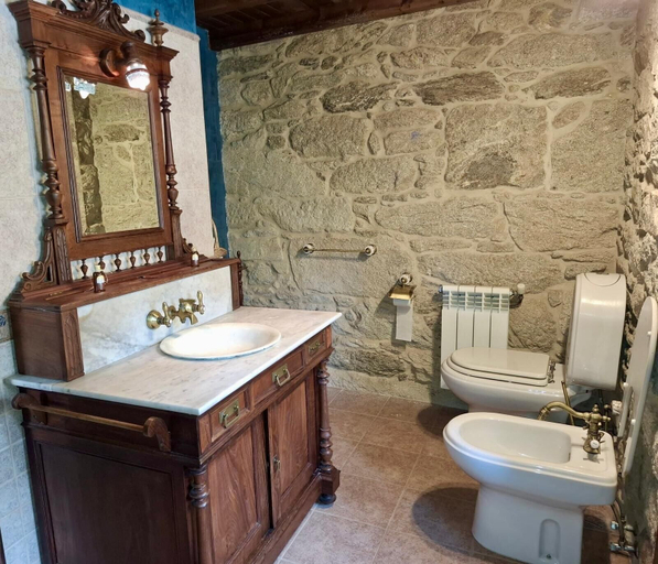 Bathroom, Val Fresco Suites & Relax, Pontevedra