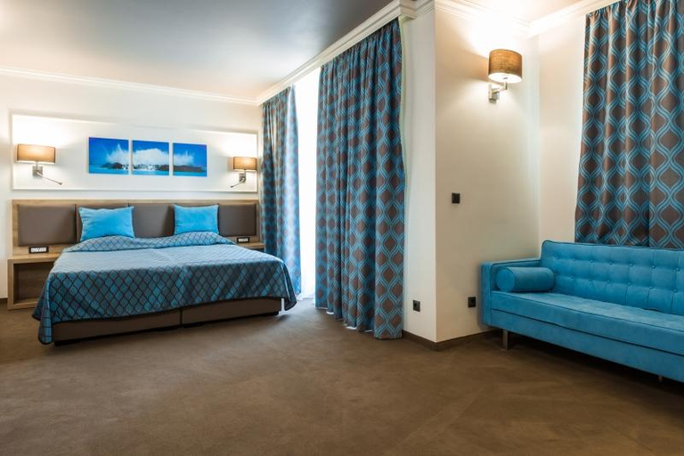 Bedroom 3, Tiara Beach - All Inclusive, Nesebar
