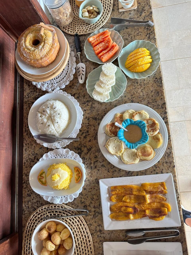 Food & Drinks 4, Pousada Morena, Cairu