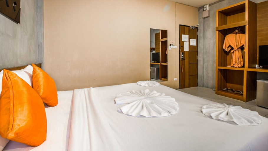 Bedroom 3, B2 Santitham (Wat Jed Yod) Boutique & Budget Hotel, Muang Chiang Mai